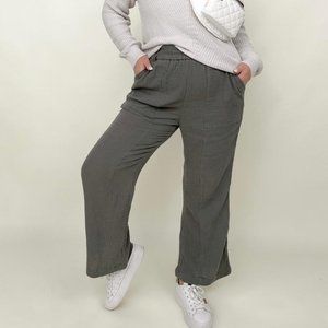Cotton Bleu Cotton Gauze Back Pocket Detailed Pants